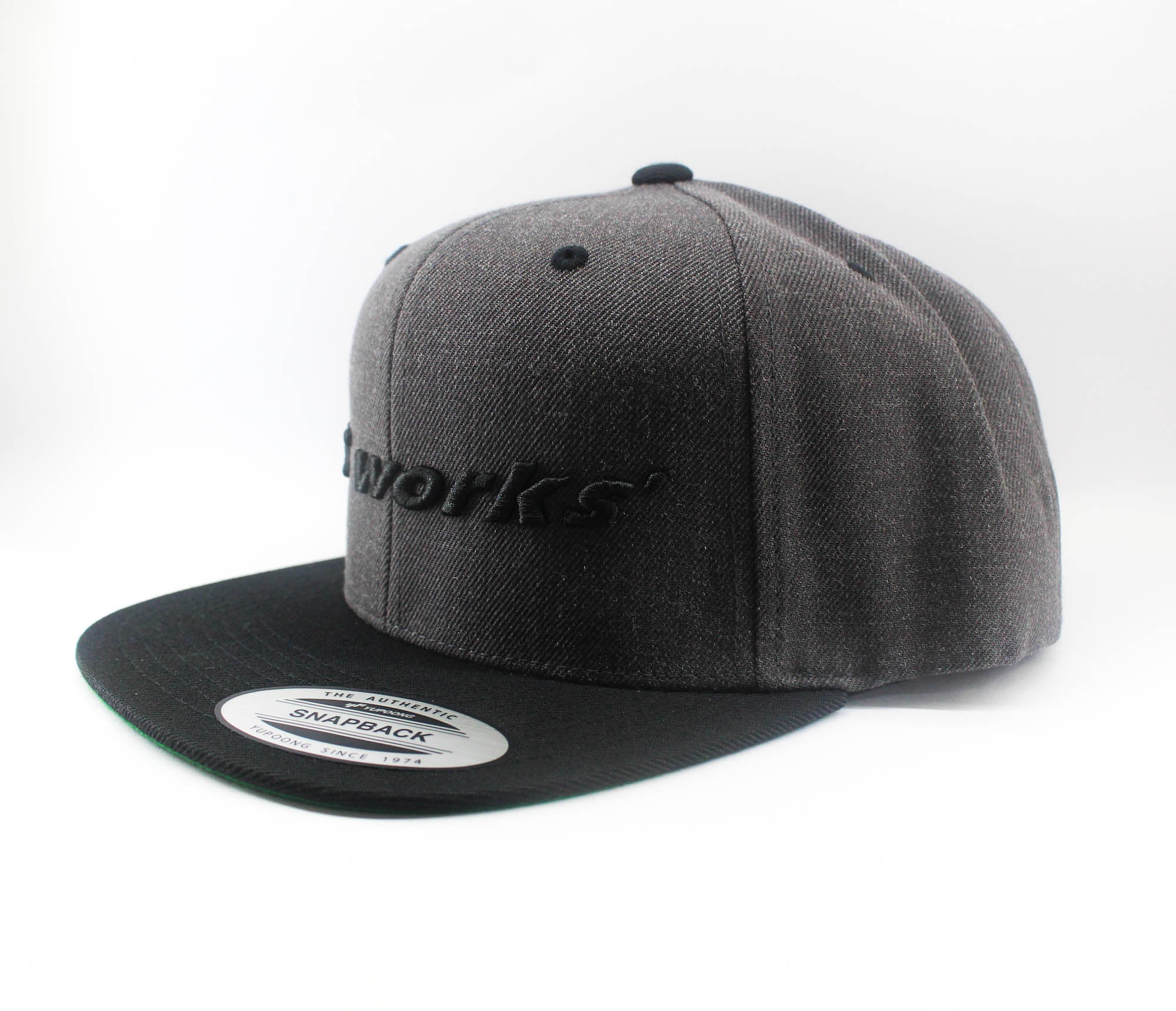 MC Works Cap Snapback Flat Visor 2026 Dark Heather Black (2416)