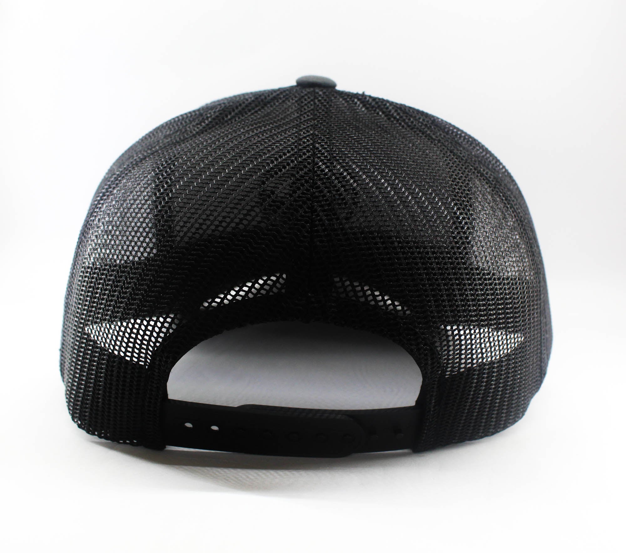 MC Works Cap Snapback Half Mesh Trucker 2026 Black (2424)