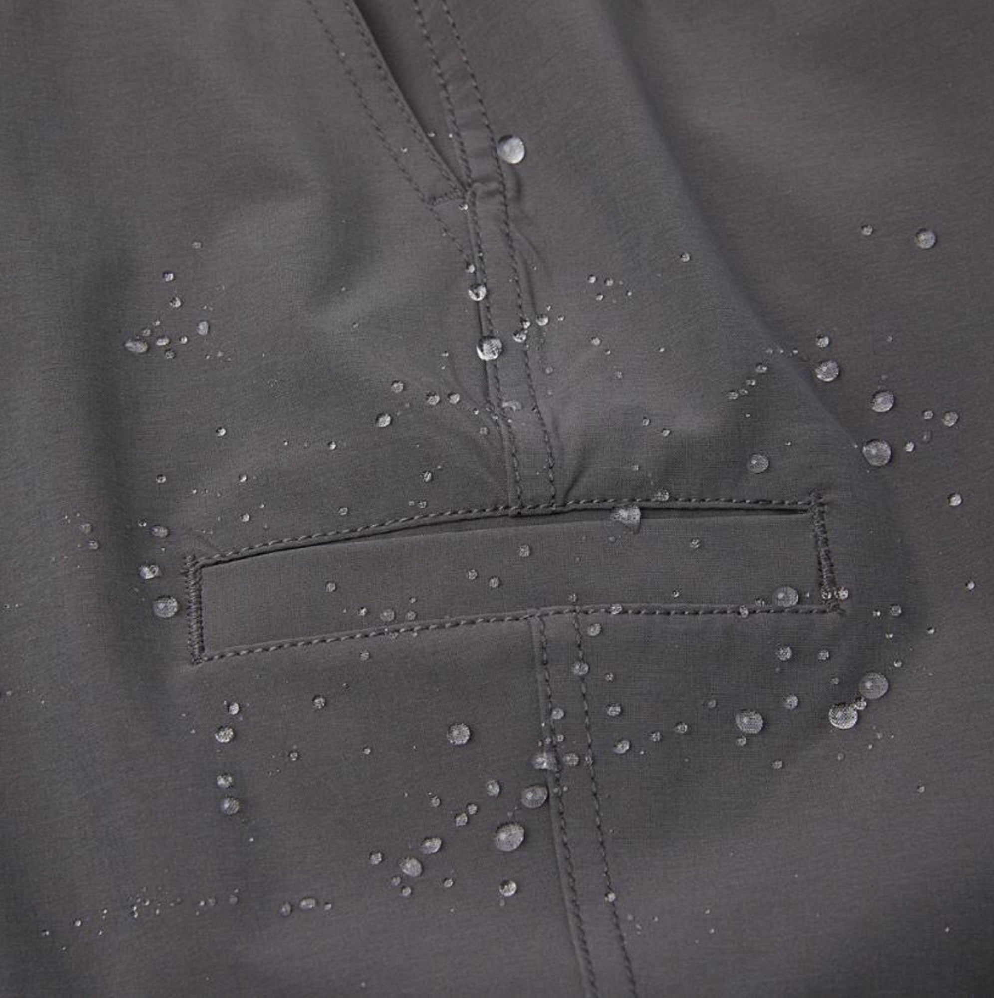 Pelagic 1002 Shorts Hybrid 20 Inches Mako GRA Size 34 (3332)