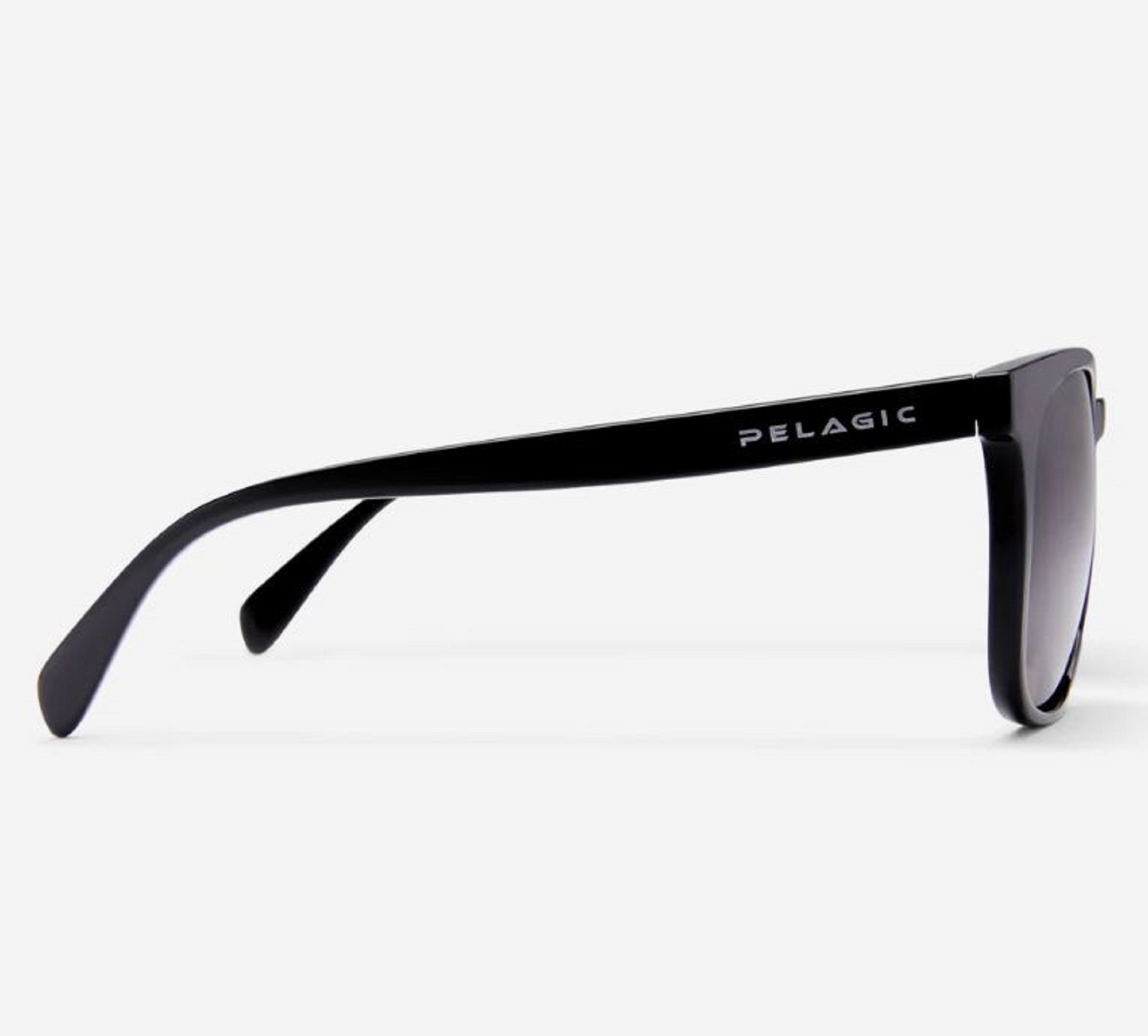 Pelagic 1501 Sunglasses Polarized Daytripper BKGY (7381)