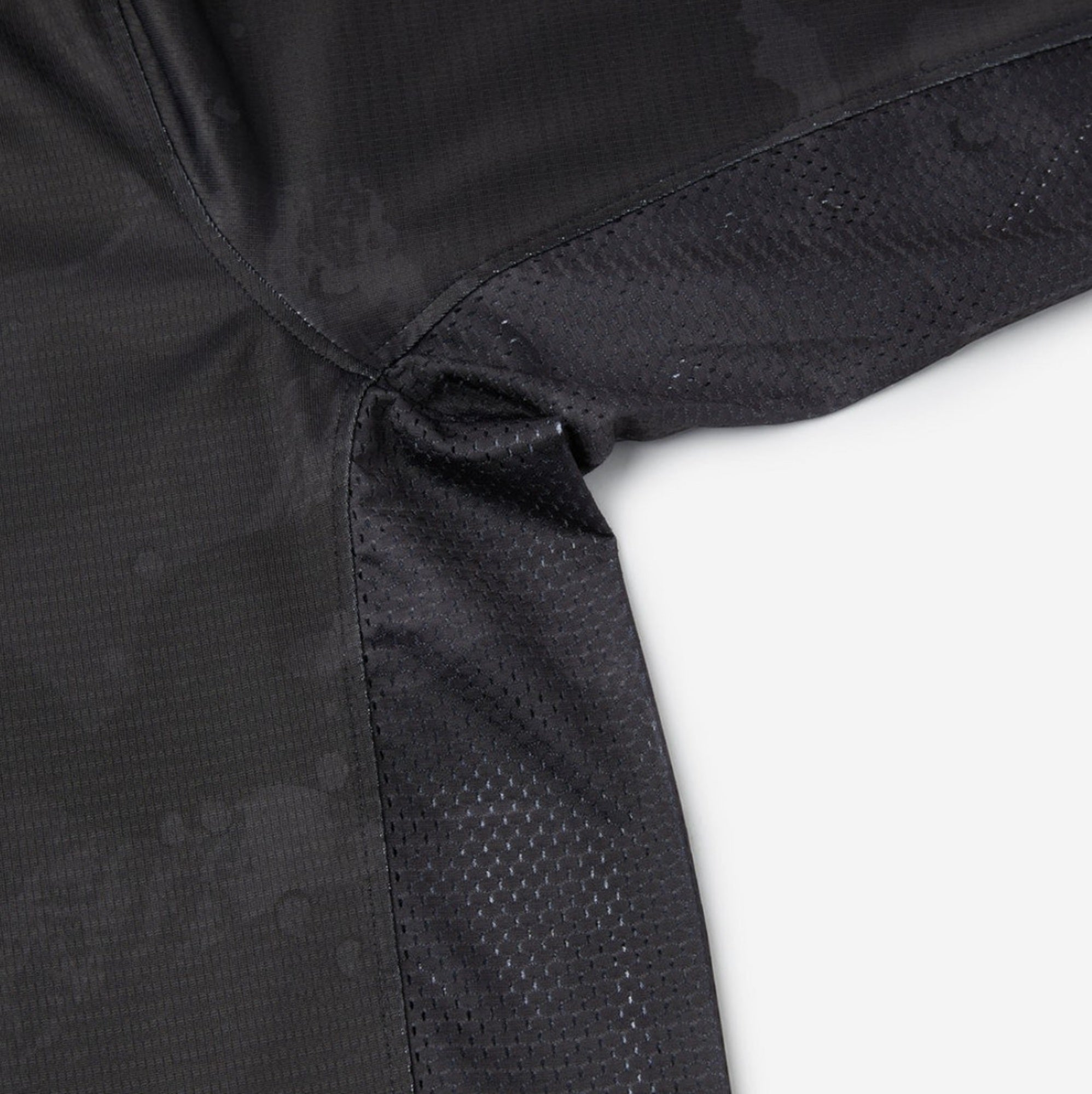 Pelagic 1015 Fishing Shirt Hooded ExoTech Brush BLK Size M (0605)