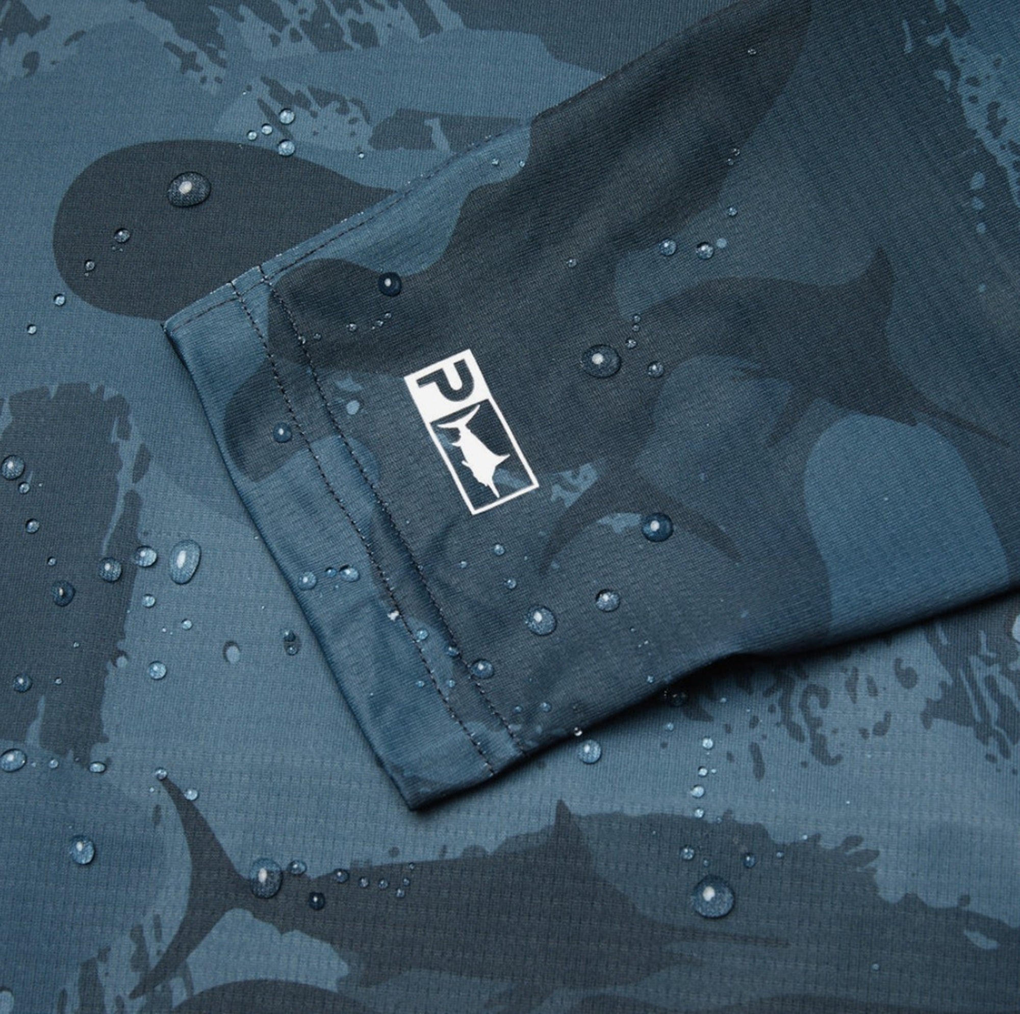 Pelagic 1015251000 Fishing Shirt Hooded ExoTech Brush Camo DNY XS (0297)