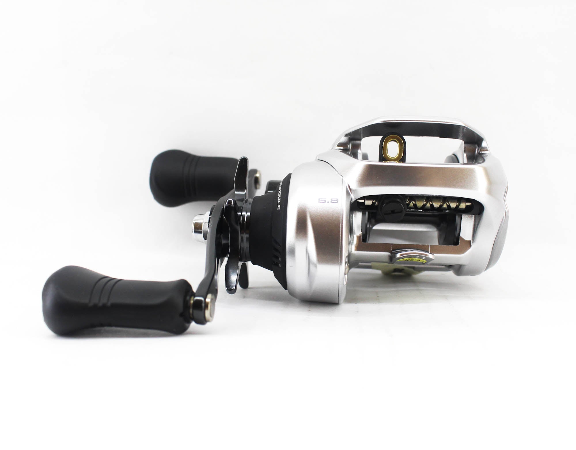Shimano Reel Baitcast Tranx 400 Right Hand 2025 (4221)