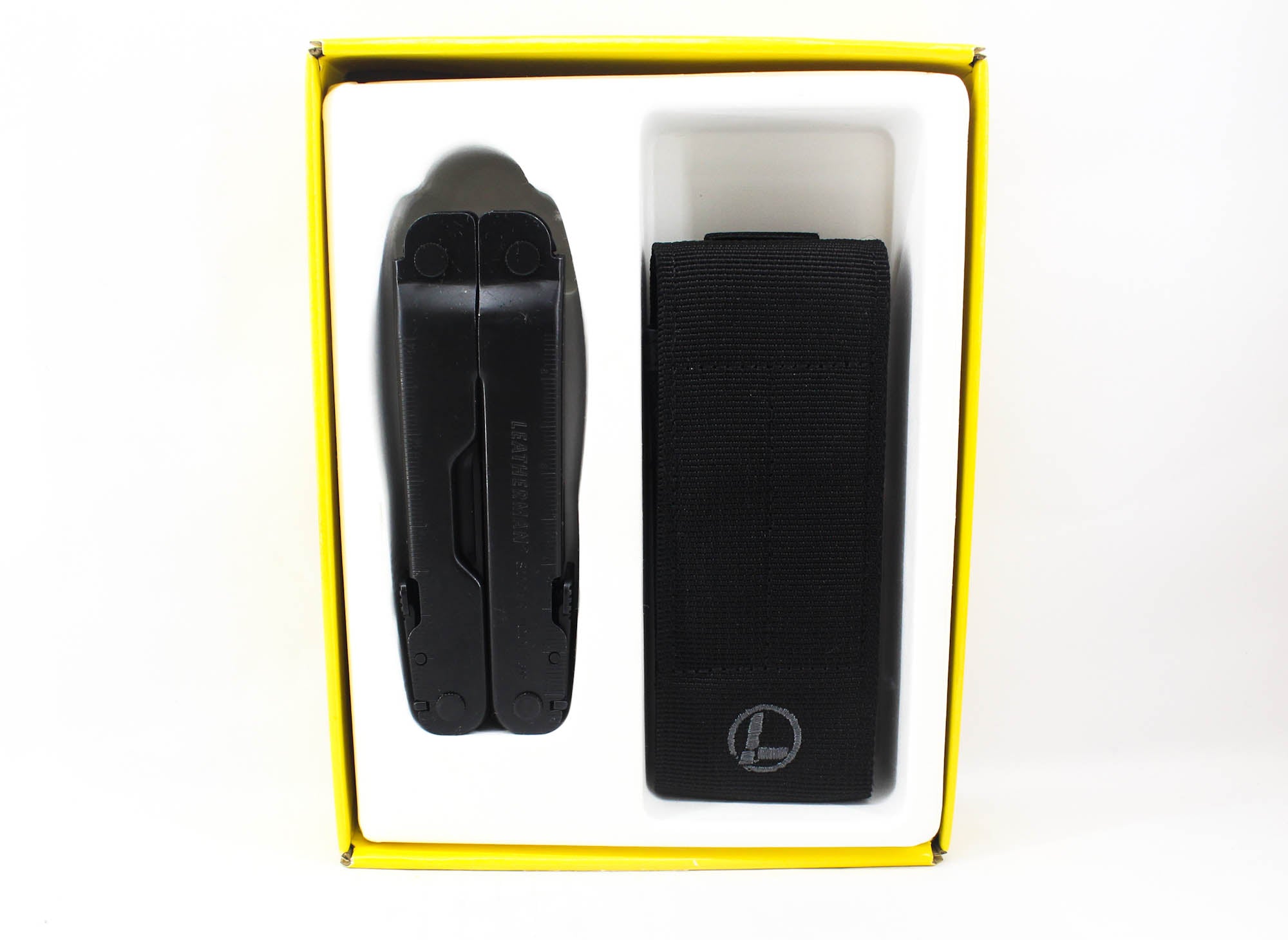Leatherman YL831151 Supertool 300 Multi Tool 19 Functions Sheath BK (0712)