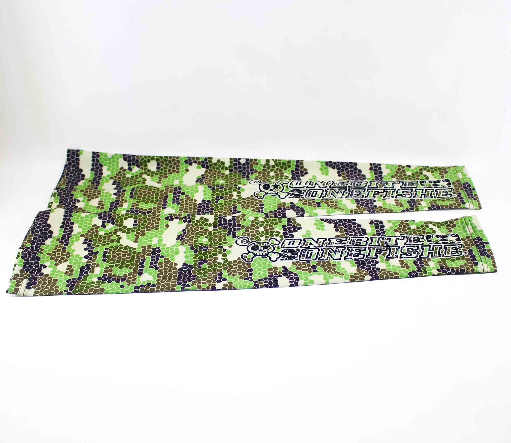 One Bite One Fish OBOF Arm Sleeves Green Camo (0184)