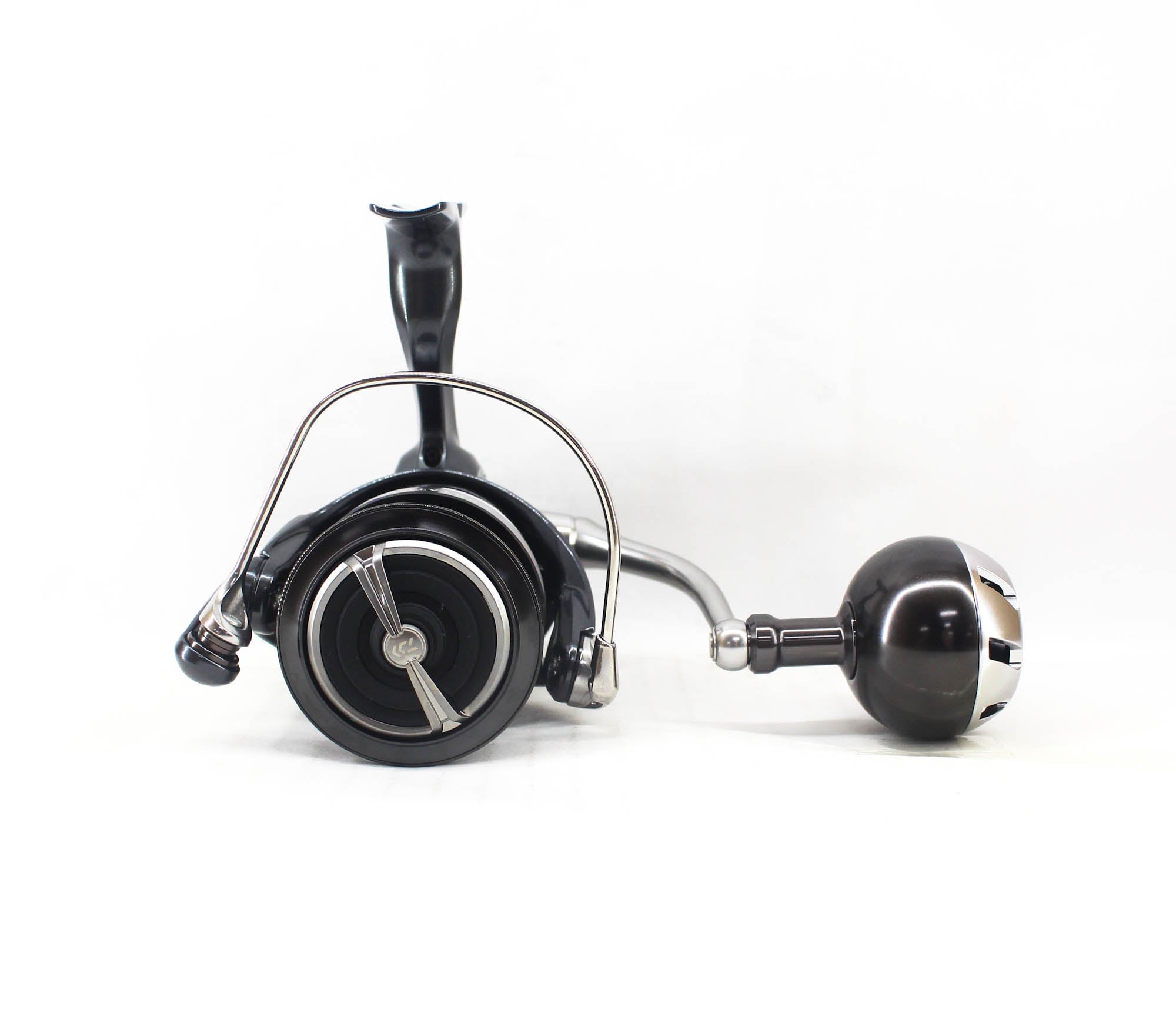 Daiwa Reel Spinning 24 Certate-G LT 3000D-CH-ARK (9499)