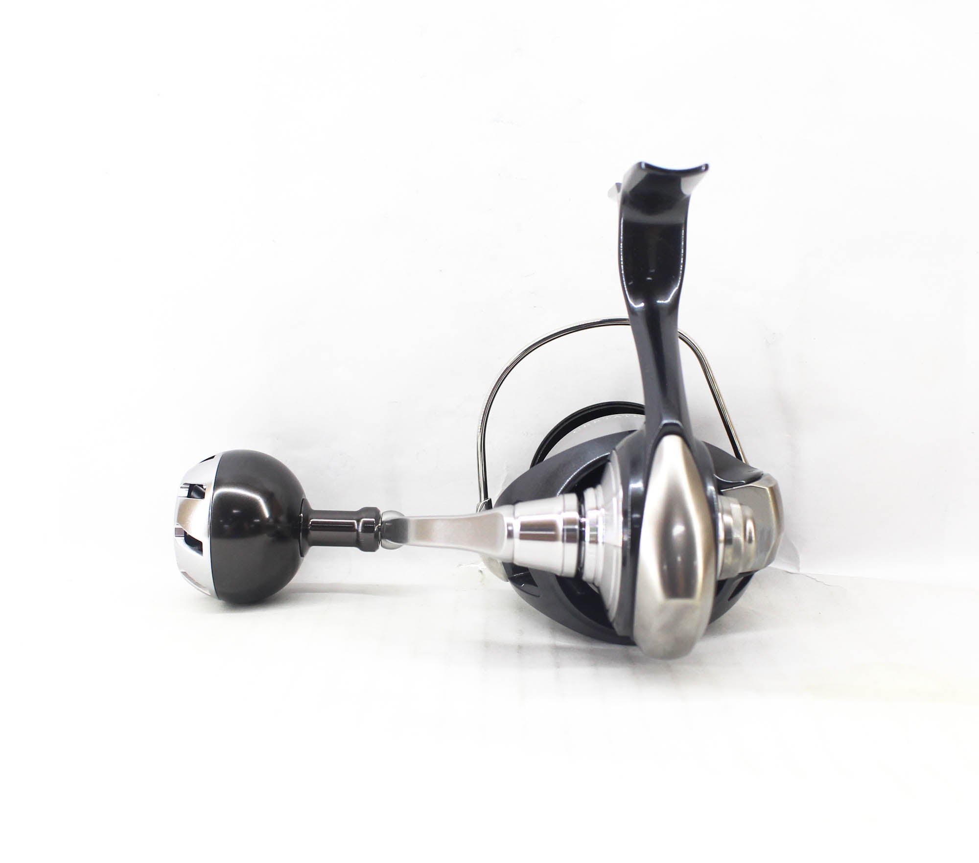 Daiwa Reel Spinning 24 Certate-G LT 3000D-CH-ARK (9499)
