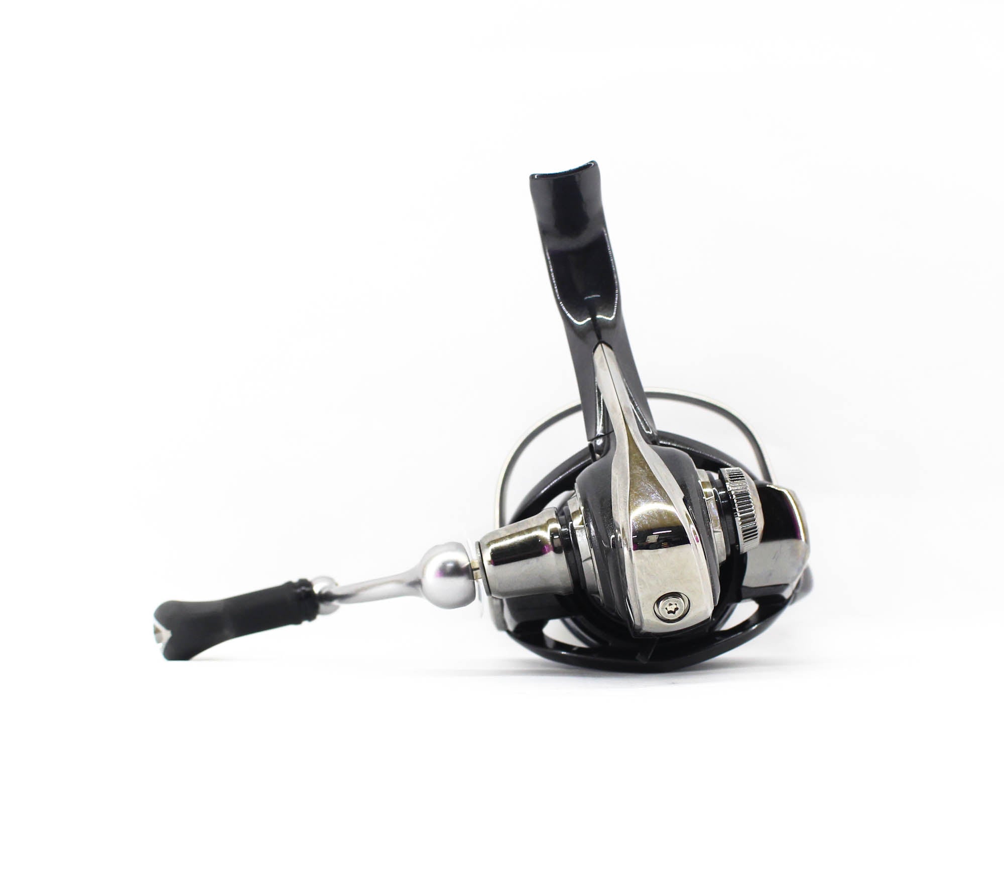 Daiwa Reel Spinning 20 Legalis LT 3000D-C (4946)