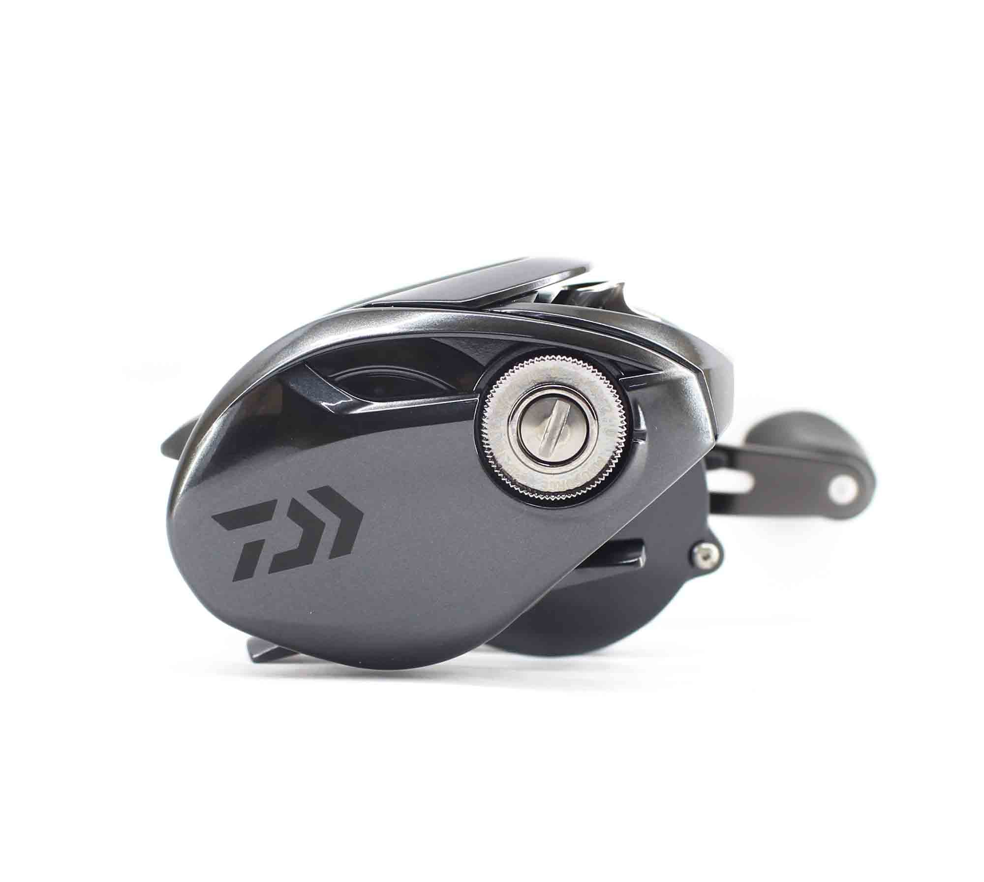 Sale Daiwa Reel Baitcast 20 Tatula TW 300XHL Left Hand (1465)