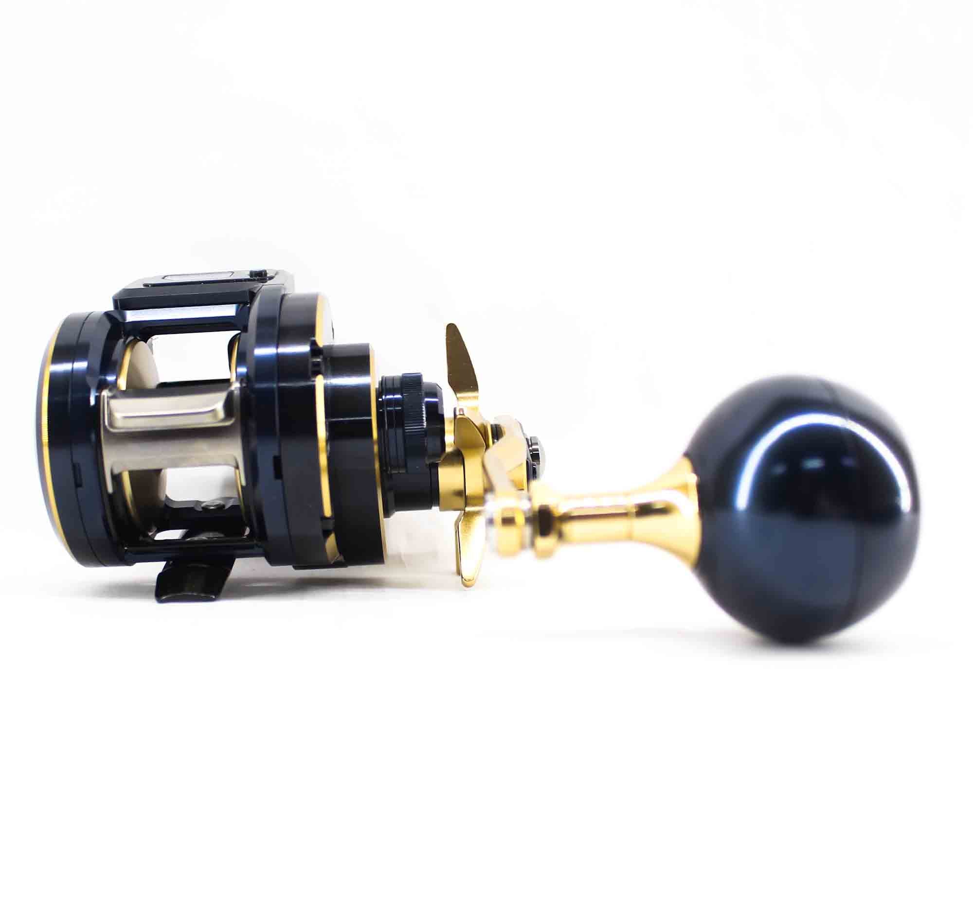 Daiwa Reel Baitcast 21 Saltiga IC 300 Right Hand (4701)