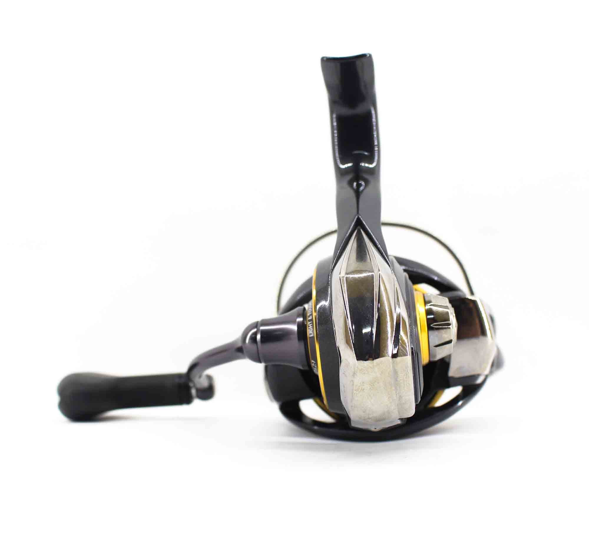 Daiwa Reel Spinning 21 Caldia LT4000-CXH (3220)