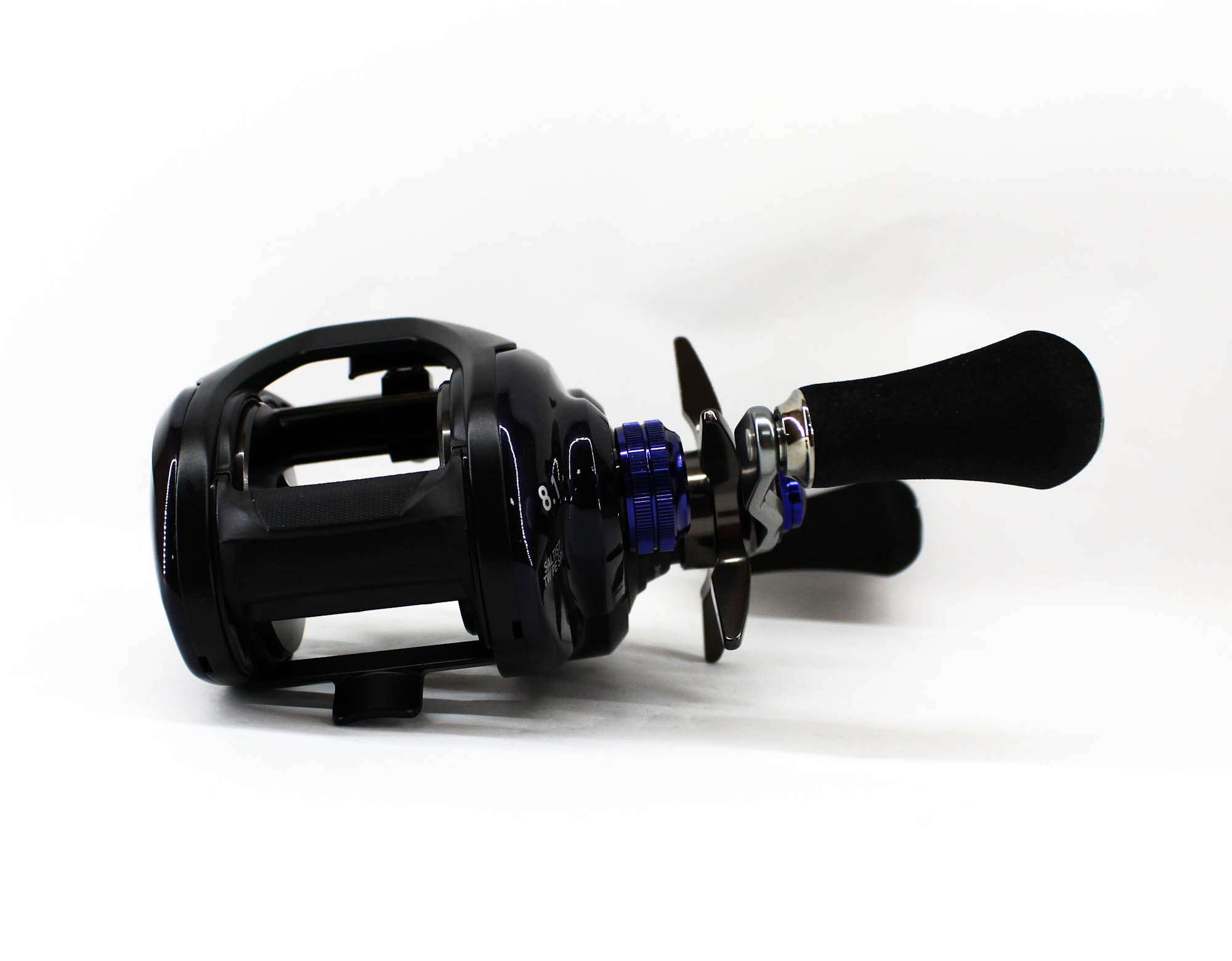 Daiwa Reel Baitcast Saltist TW 400XH PE Special Right Hand (2638)