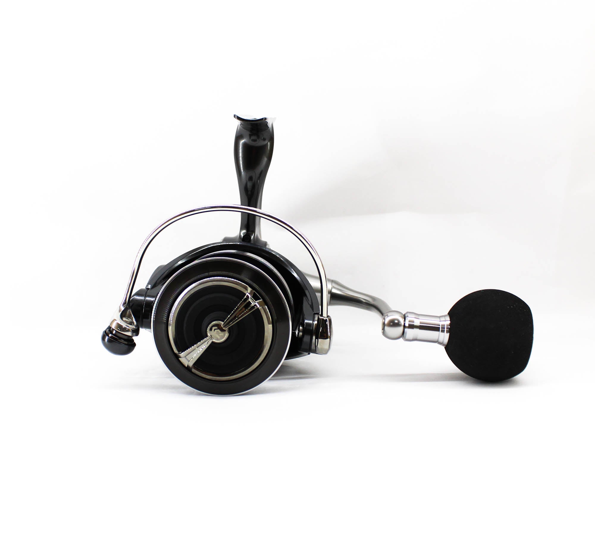 Daiwa Reel Spinning 24 Certate SW 6000-H (0049)