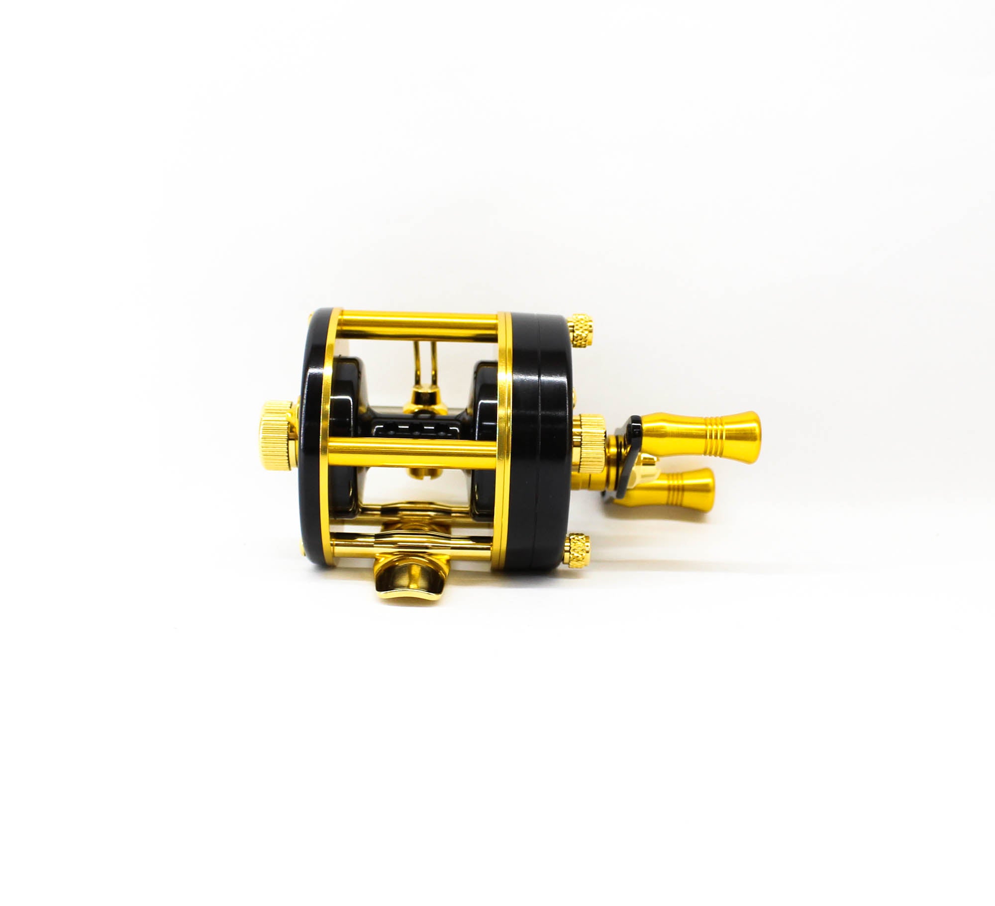 Isuzu Reel Baitcast Direct DD310SSS Right Gold (0960)