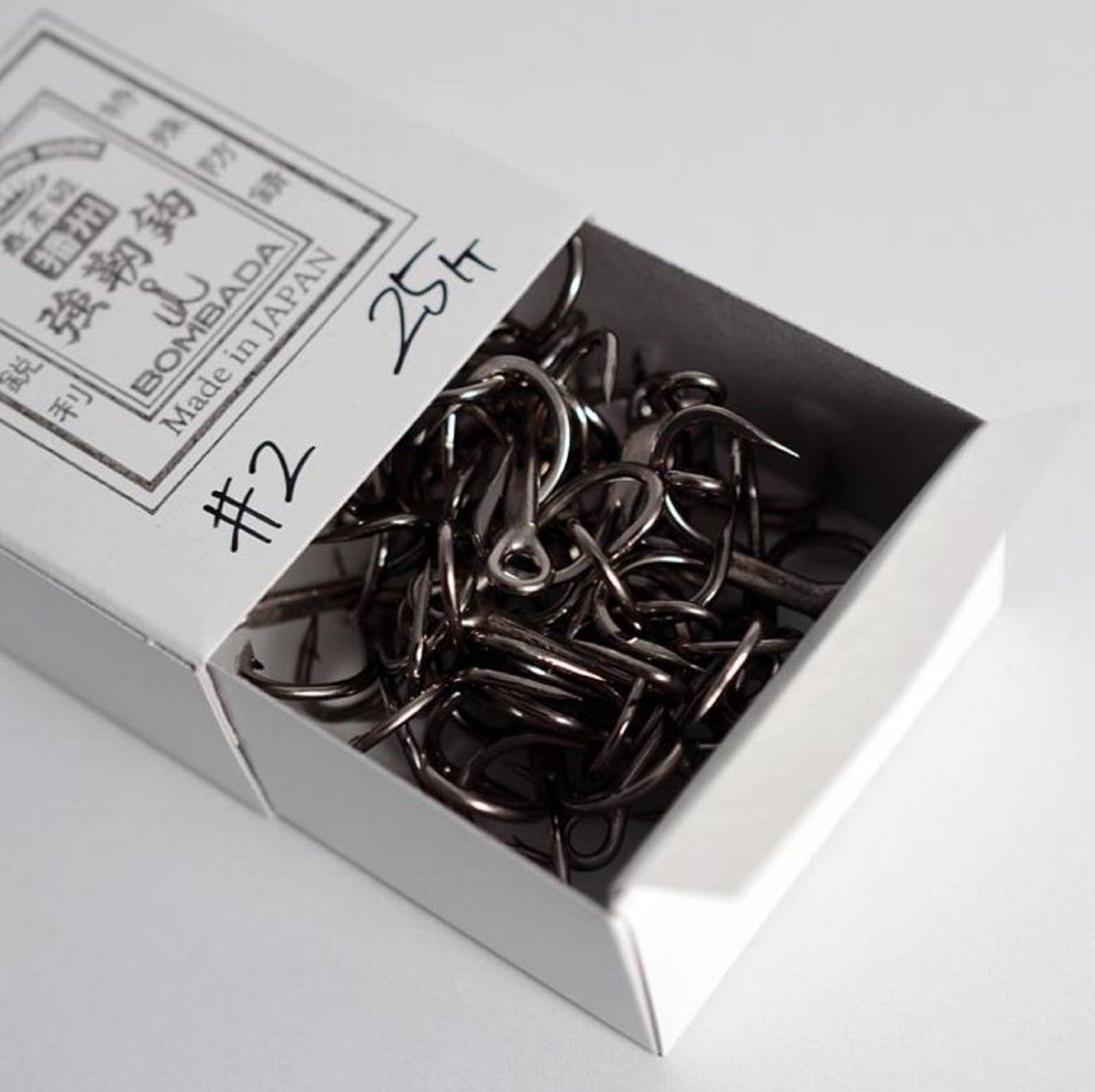 Bombada Treble Hooks 5X Banshu Kyojinbari Size 2-qty 25 (6527)