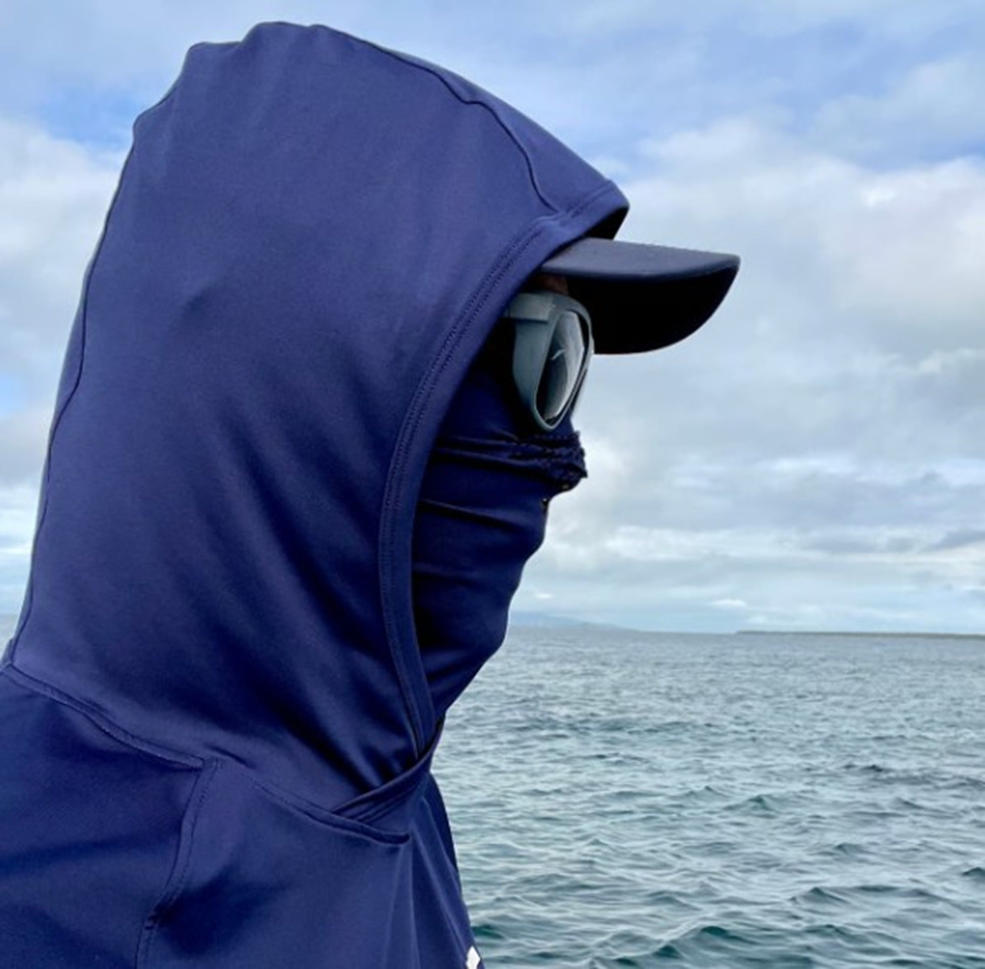 Good Bait Sunguard Hoodie Sky Navy Size XL (1069)