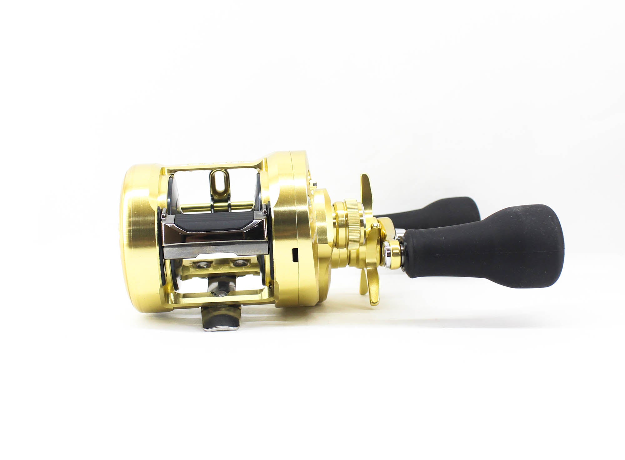 Shimano Reel Baitcast Calcutta Conquest MD 400XGLH Right Hand 2023 (5966)