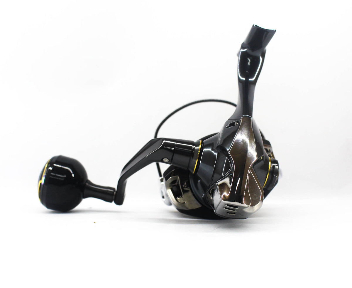 shimano new stella sw 5000 xg Reel Spinning STLSW5000XGD 2026 (1161) Shipping-UPS drennan float fish reel This prideful achievement in Merit Reels Model:5000 5.6:1