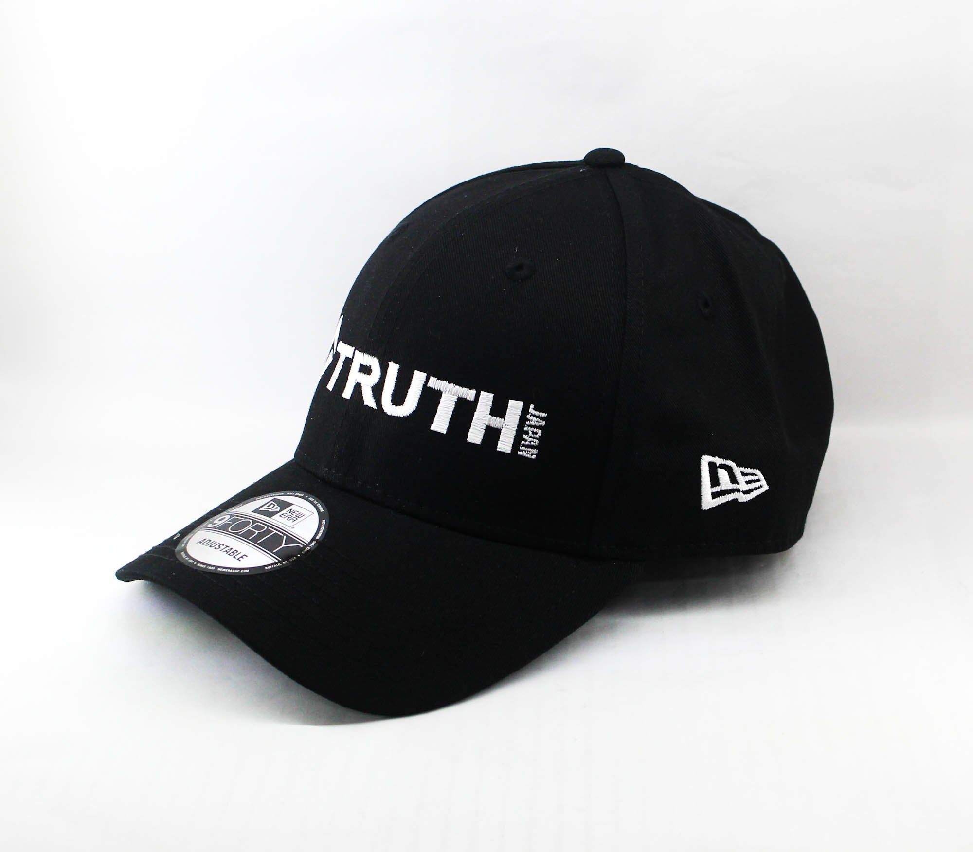 Truth Cap New Era 9FORTY Adjustable Black (7532)